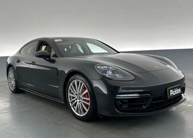 2021 Porsche Panamera