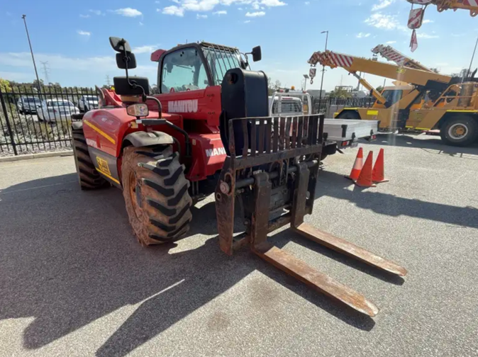 2013 Manitou MHT-X 780