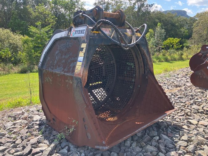 View MB Rotary Screening Bucket available via auction.