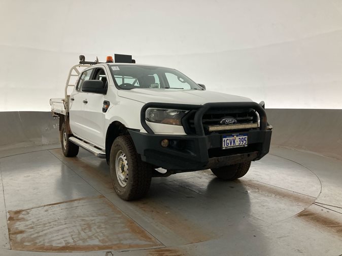 View white 2019 Ford Ranger car available via auction.