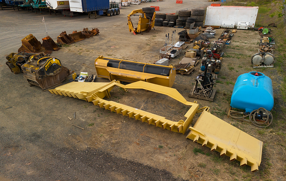 View yellow Used Bost 900 Series Excavator Crusher Bucket available via auction.