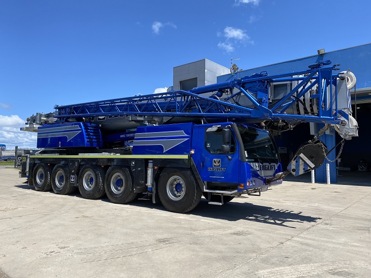 Major Cranes and Heavy Haulage Retirement Auction