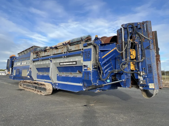 View a 2020 Edge TRT622 trommel screen available via auction.