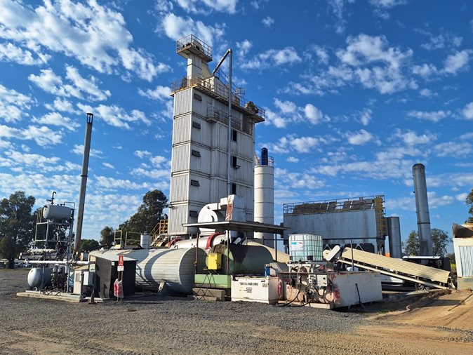 View an Asphalt Mixing Plant available via auction.